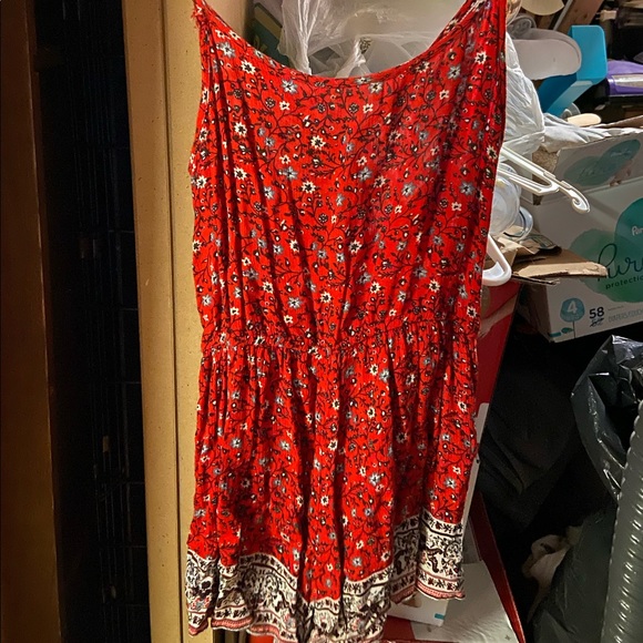 Band of Gypsies Crossover Vneck Romper - Picture 3 of 4